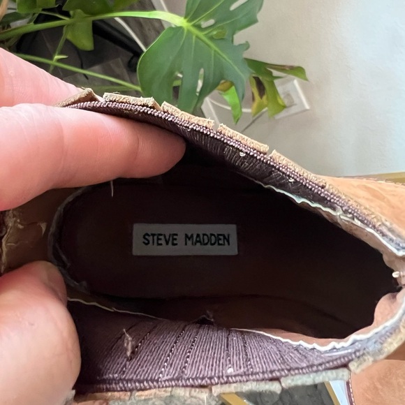 Steve Madden Always Ankle Boot in Brown Size 8.5 - Picture 5 of 6